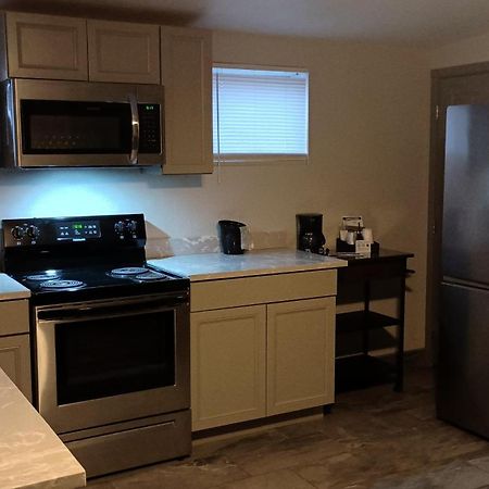 Econo Inn Worland Bagian luar foto